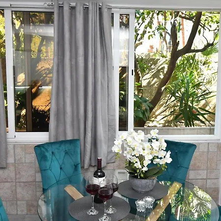 Delux Angelis 1 Apartman *